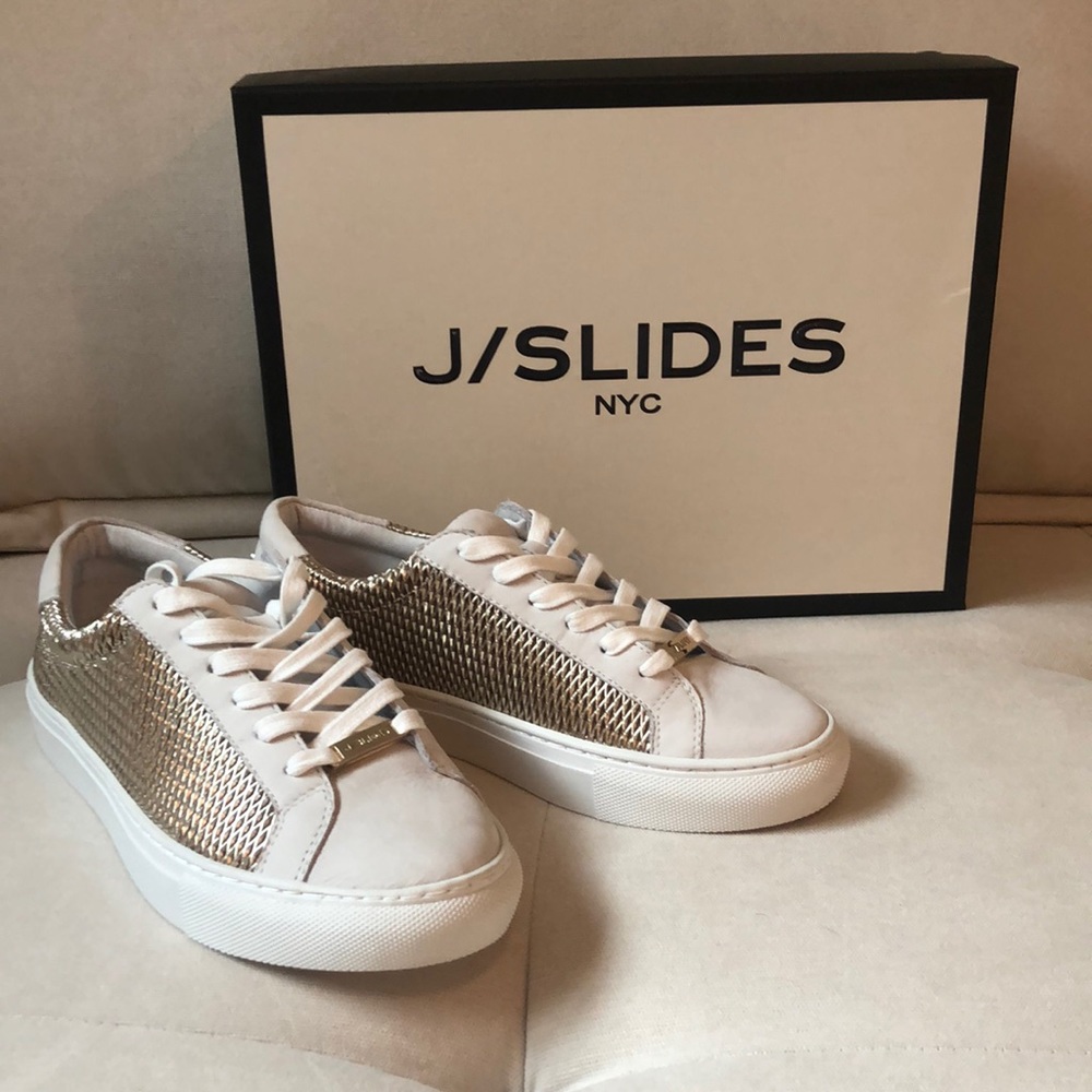 J/Slides brand new tennis shoes